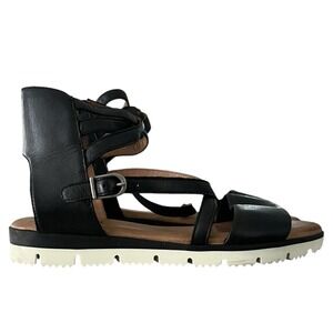 Miz Mooz Black Leather Gladiator Sandals with White Lug Sole 39 8.5